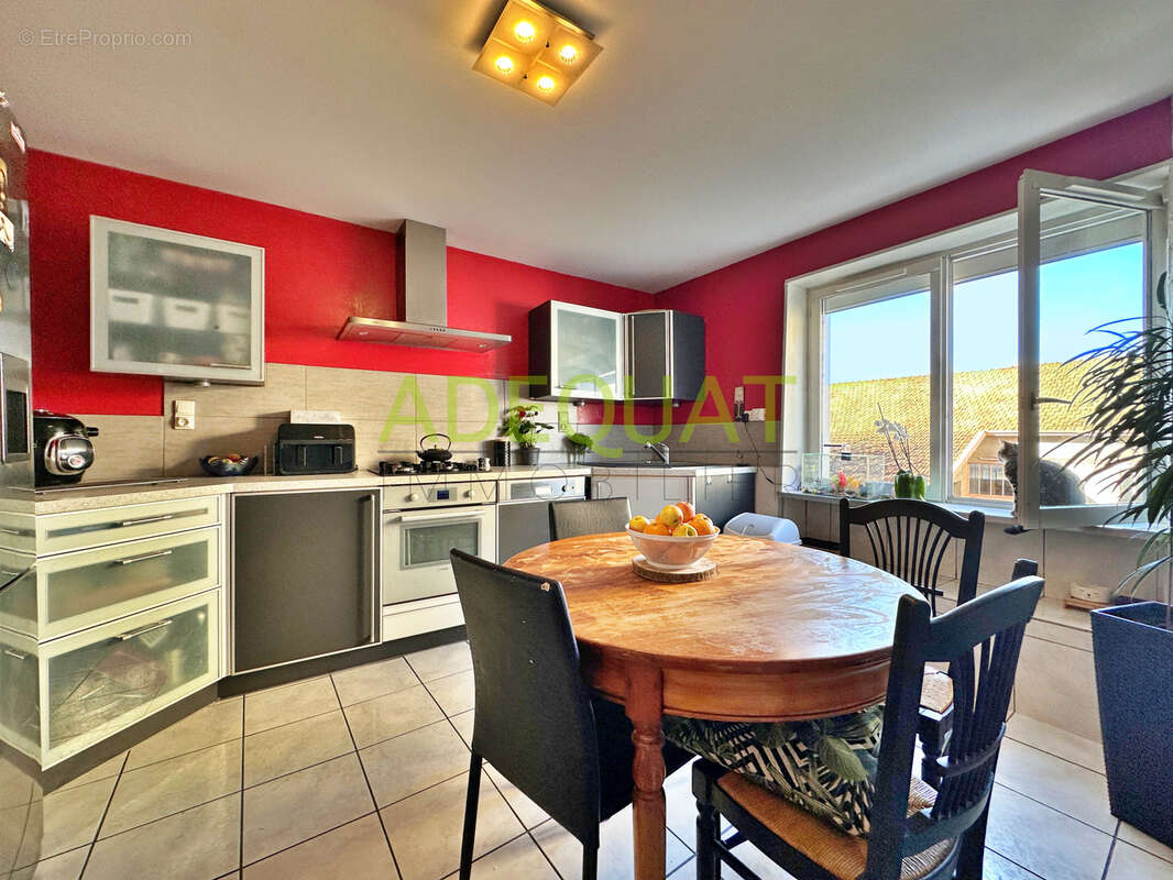 Maison à SAINT-GEORGES-D'ESPERANCHE