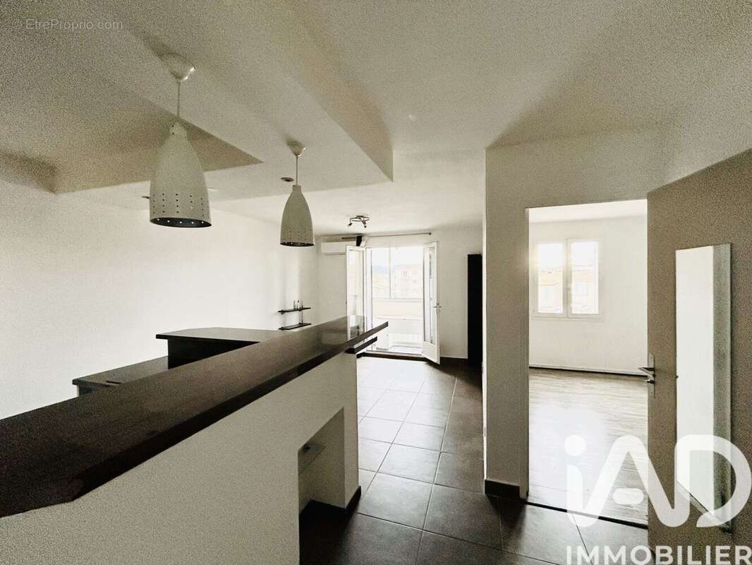 Photo 4 - Appartement à PUGET-SUR-ARGENS