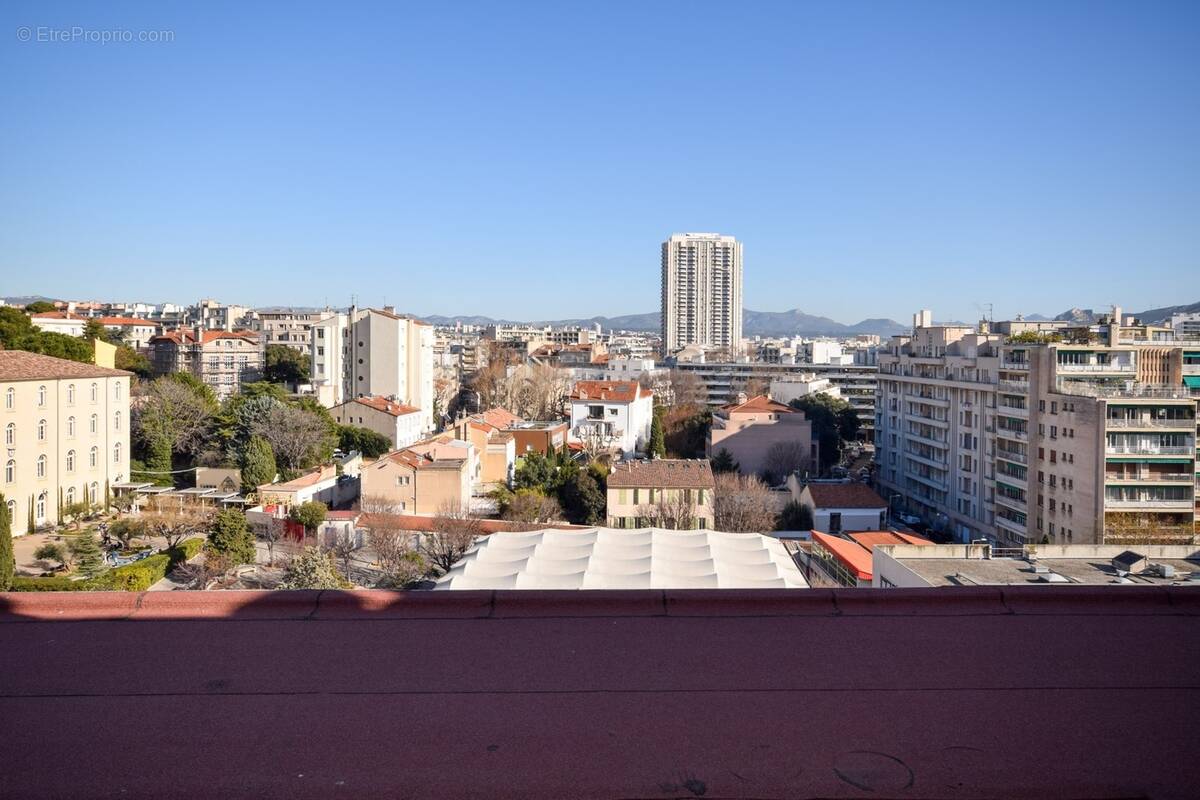 Studio avec vue dégagée Résidence « Ile de France » 13008 Marseille n°6 - Appartement à MARSEILLE-8E