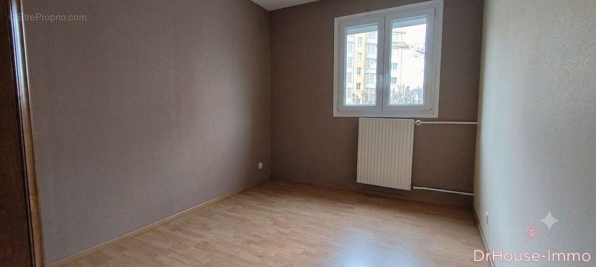 Appartement 88 m² à Belfort  - photo 8