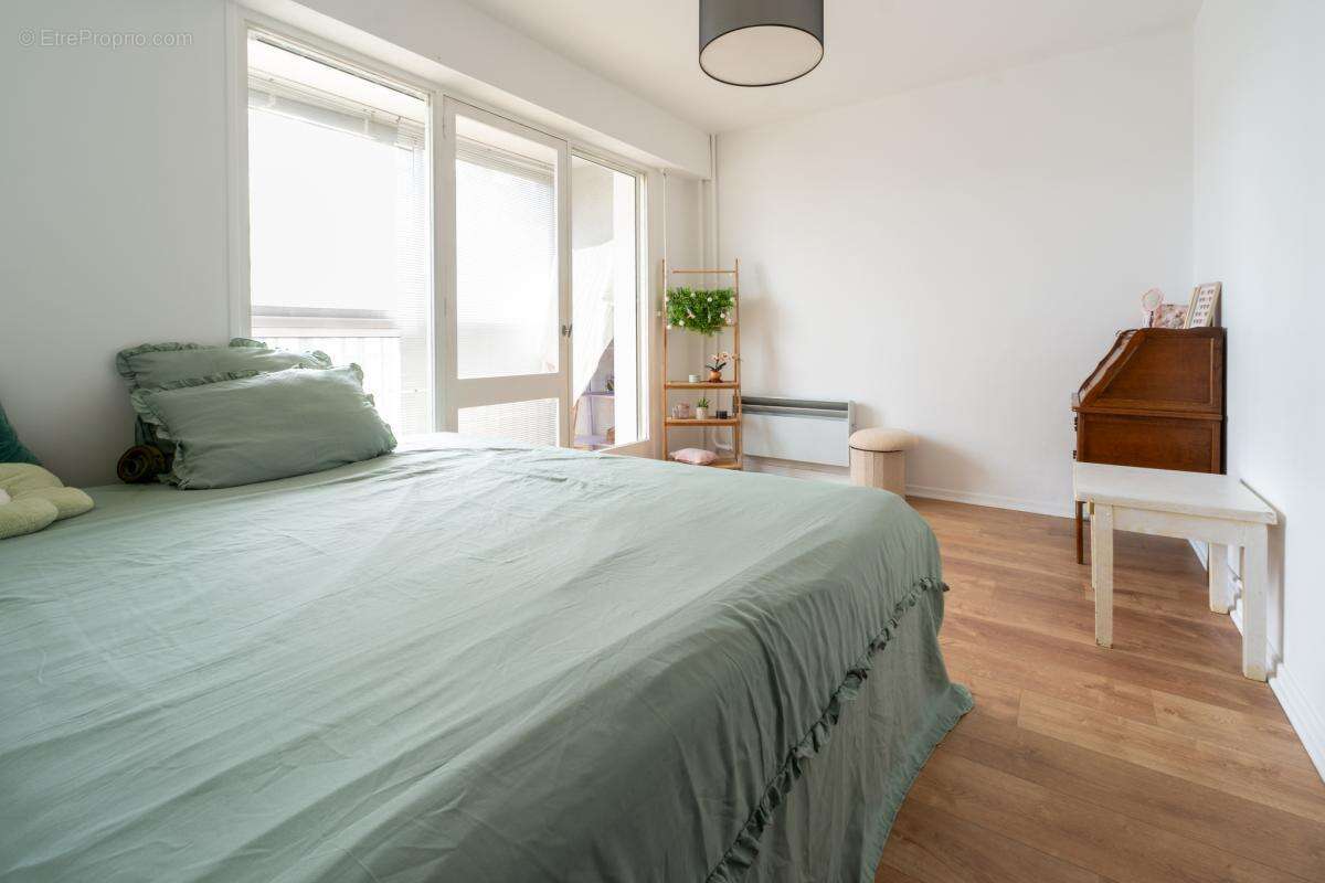 Appartement d'exception – Centre Rennes – Vue sur le Canal d'Ille-et-Rance - photo 5