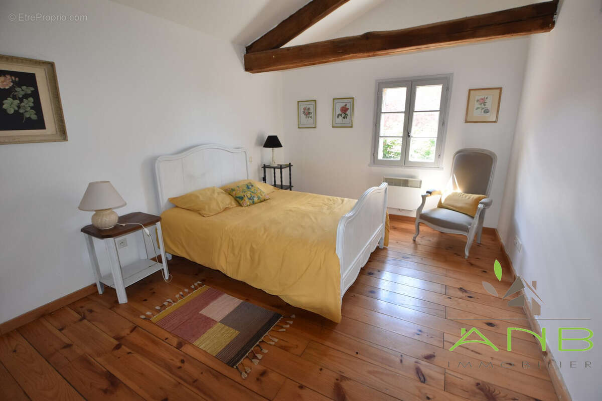 Maison à SAINT-ADJUTORY