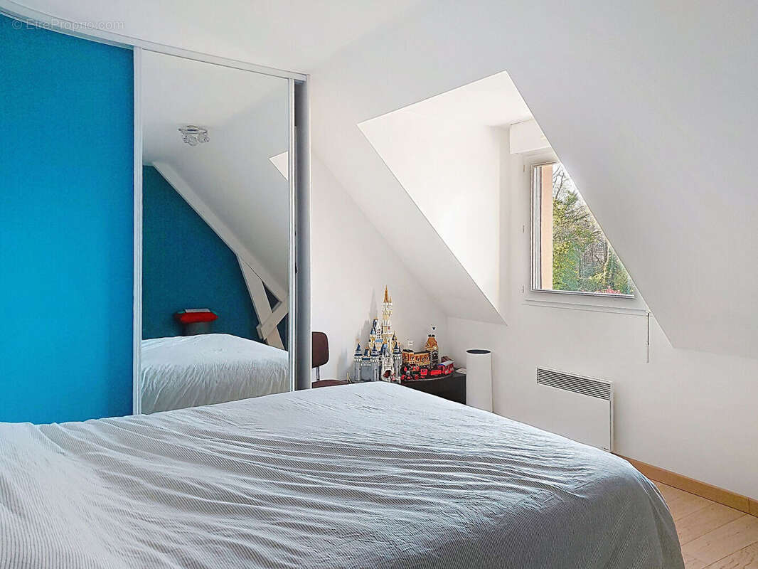 Maison à SAINTE-LUCE-SUR-LOIRE