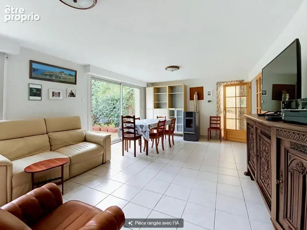 Maison au coeur du bourg de Dinéault, authenticité, confort et DPE C !!! - photo 2