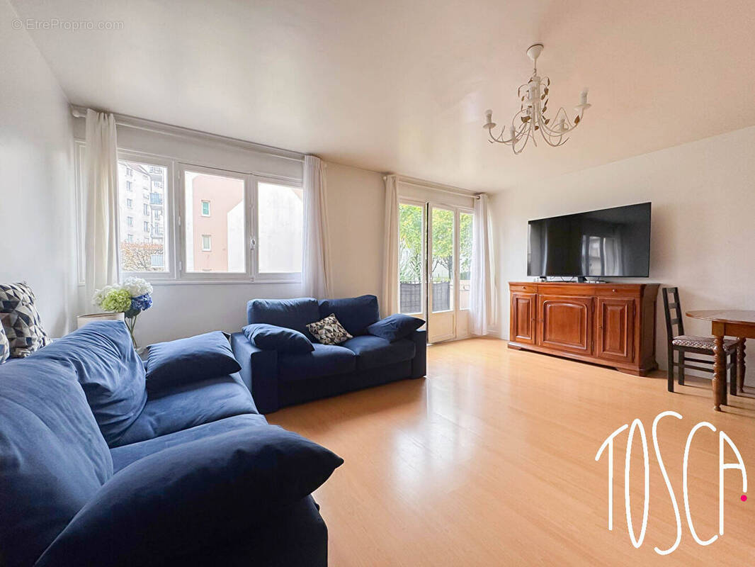 Appartement à THIAIS