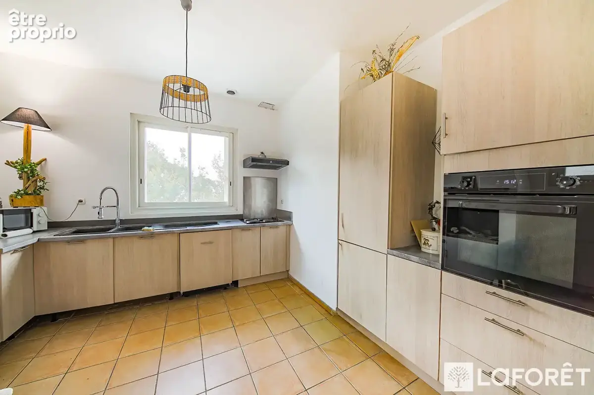 Belle maisons avec trois appartements vue panoramique - photo 9