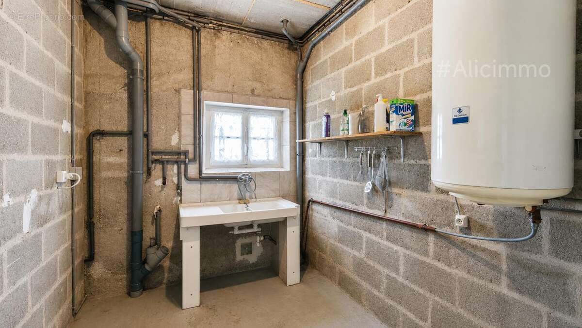 Maison Sezanne 7 pièce(s) 127 m2 - photo 13