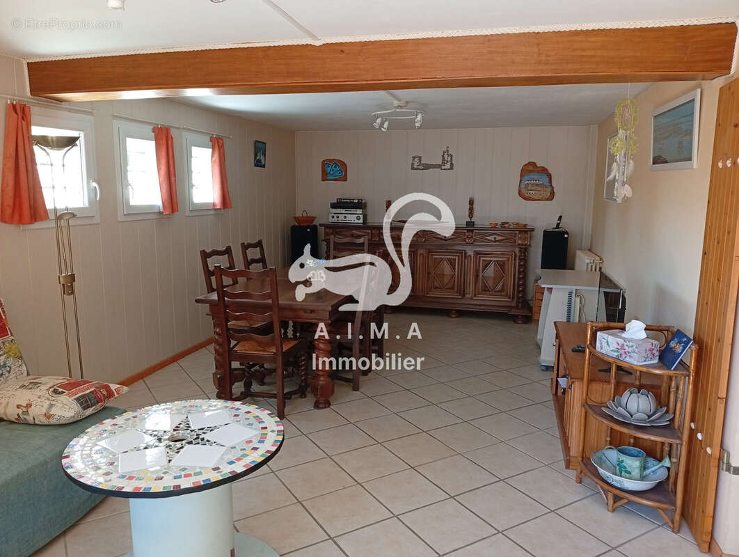 Maison à MIOS