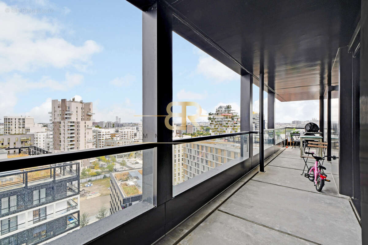 Appartement à ASNIERES-SUR-SEINE