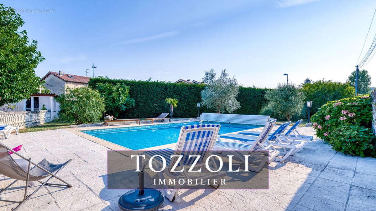 Maison à SAINT-QUENTIN-FALLAVIER