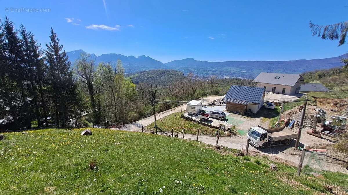 Terrain à VEREL-PRAGONDRAN