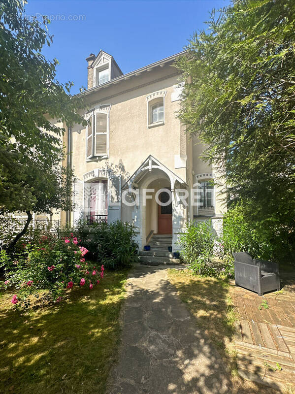 Maison à MAISONS-ALFORT