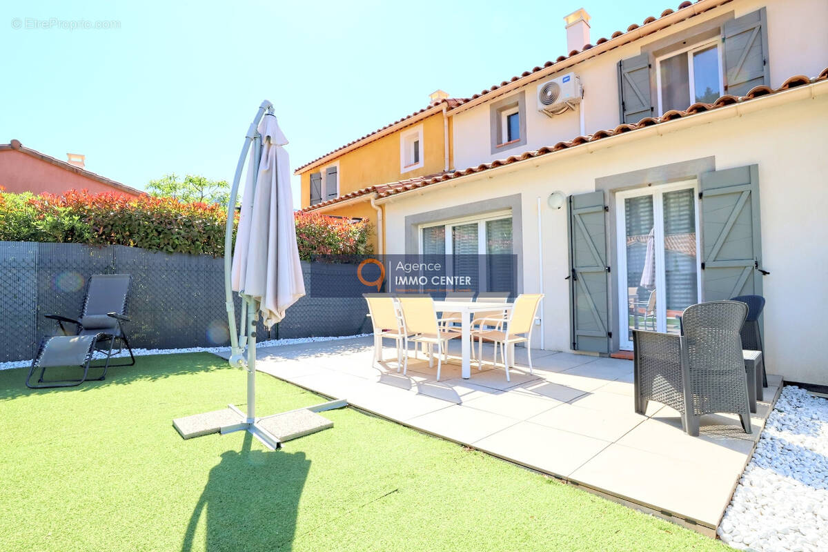 Maison à SOLLIES-TOUCAS