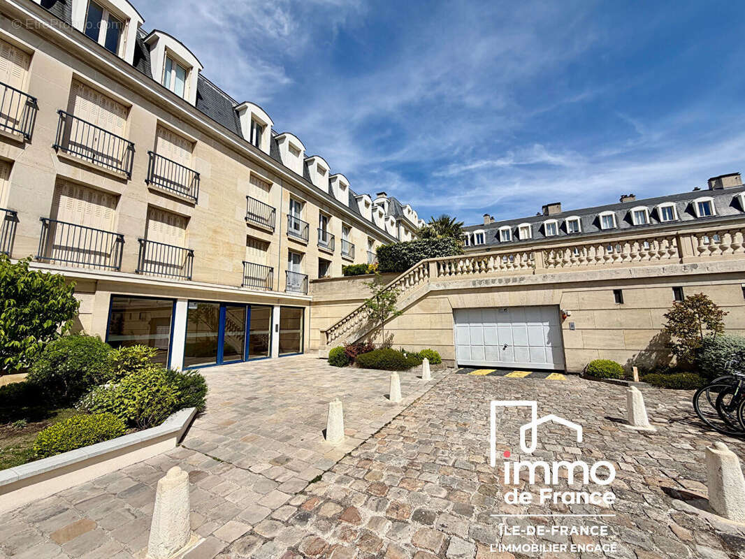 Appartement à VERSAILLES