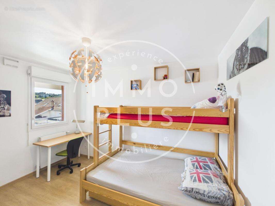 Appartement à CRAN-GEVRIER