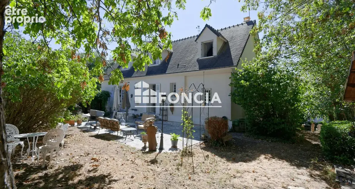 DRAVEIL - Pavillon de 9 pièces de 140m2 sur 2890m2 terrain - photo 2