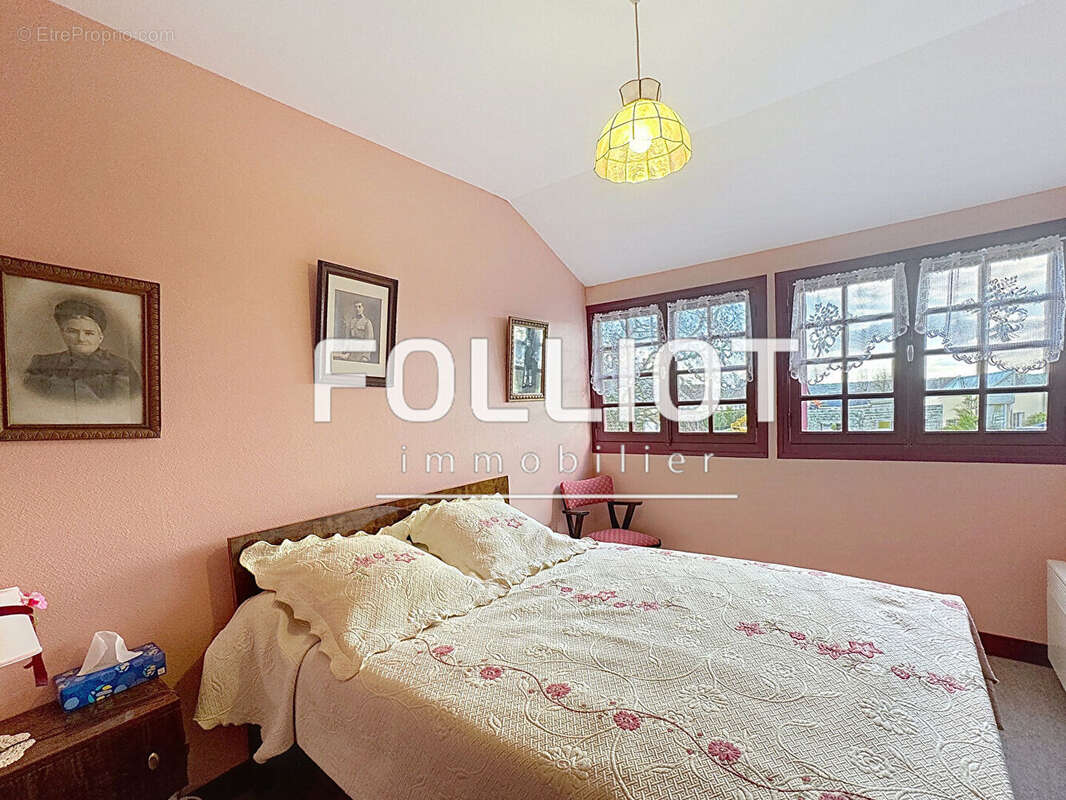 Maison à CERISY-LA-SALLE