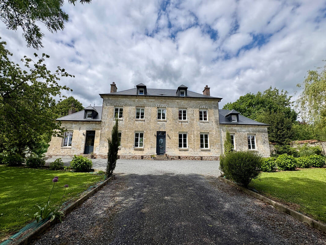 Maison à VAUCHELLES-LES-AUTHIE