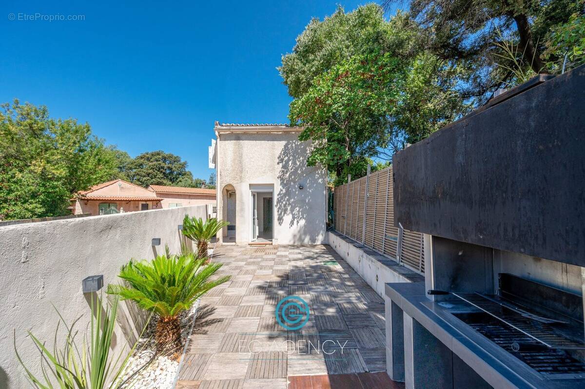 Maison à MARSEILLE-9E