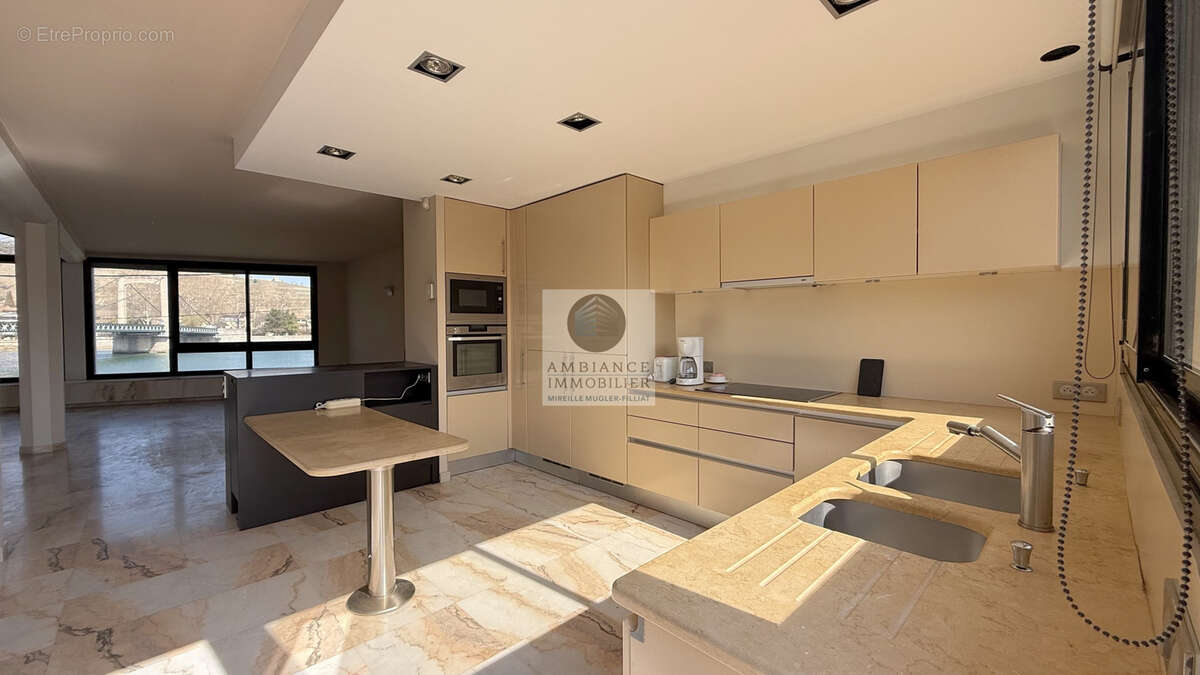 Maison à TOURNON-SUR-RHONE