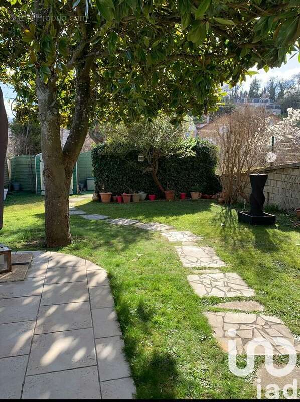 Photo 1 - Appartement à HARDRICOURT