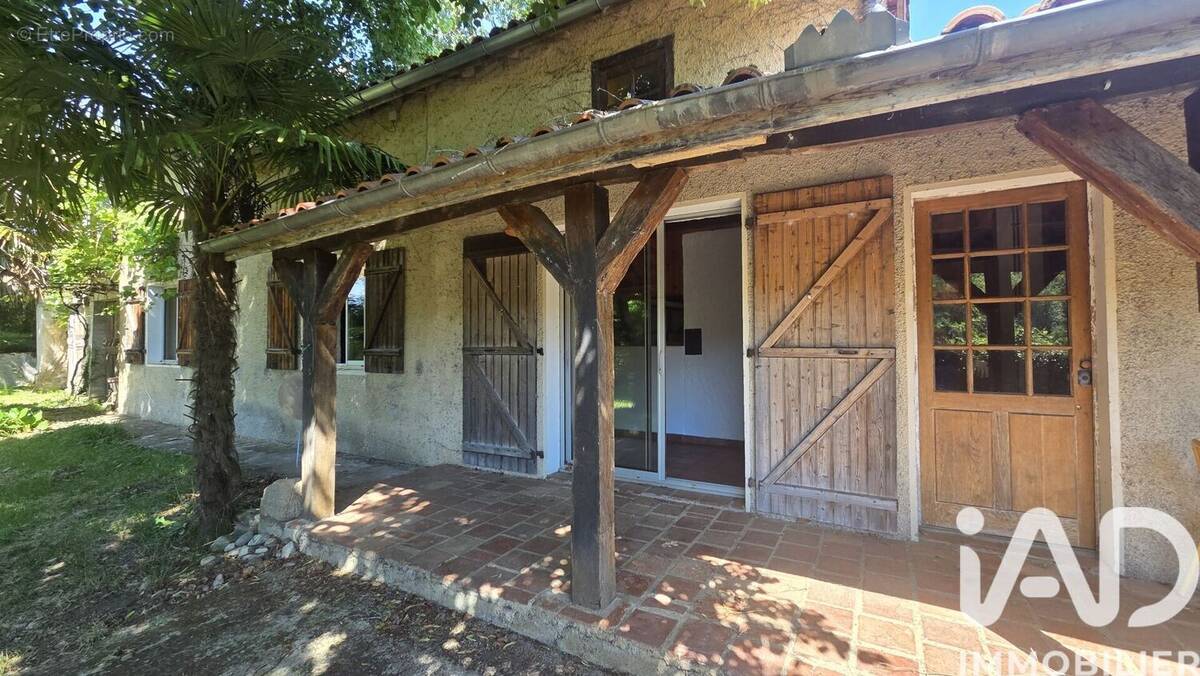 Maison 165 m² à Haget  - photo 1