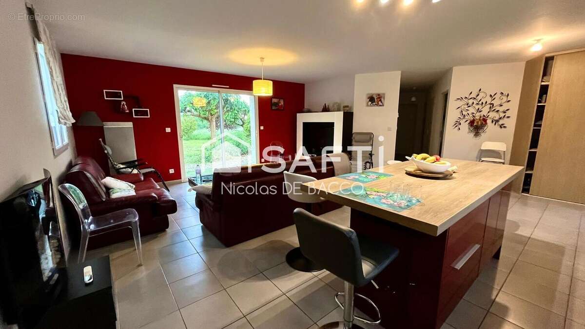 Maison 90 m² à Saint-Leger  - photo 6