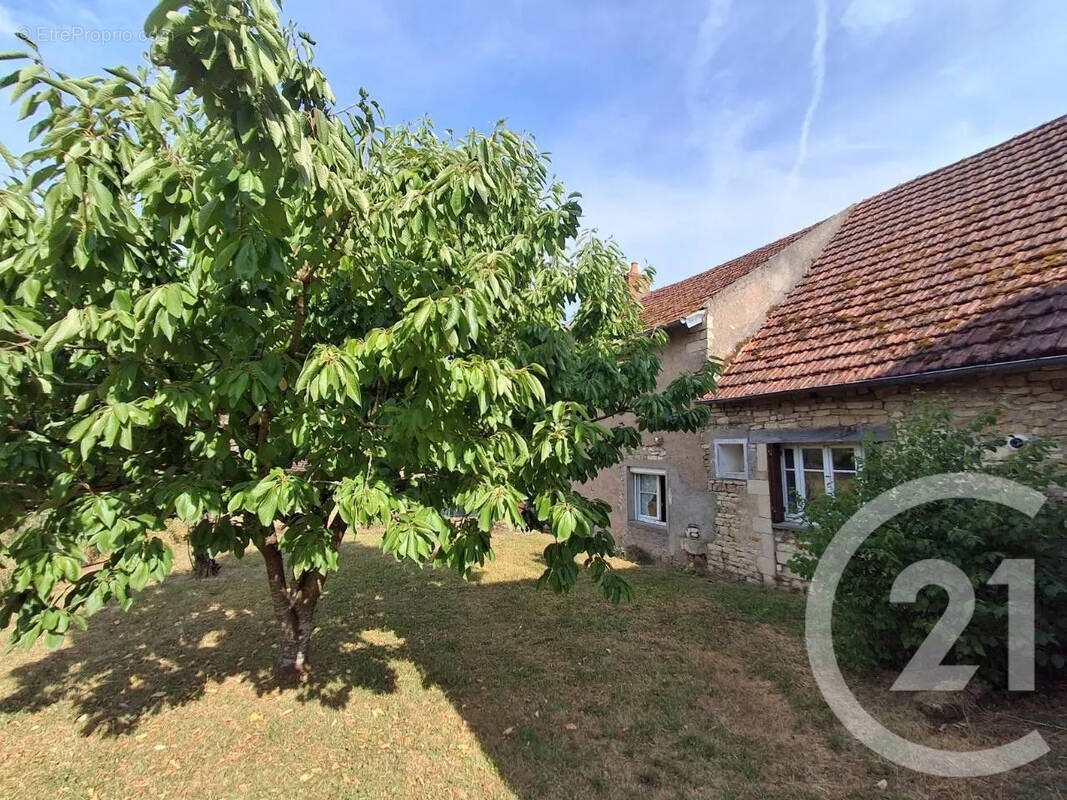 Maison à LYS