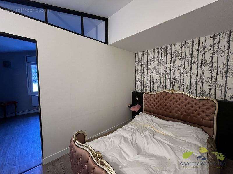 Appartement à SAINT-LEONARD-DE-NOBLAT