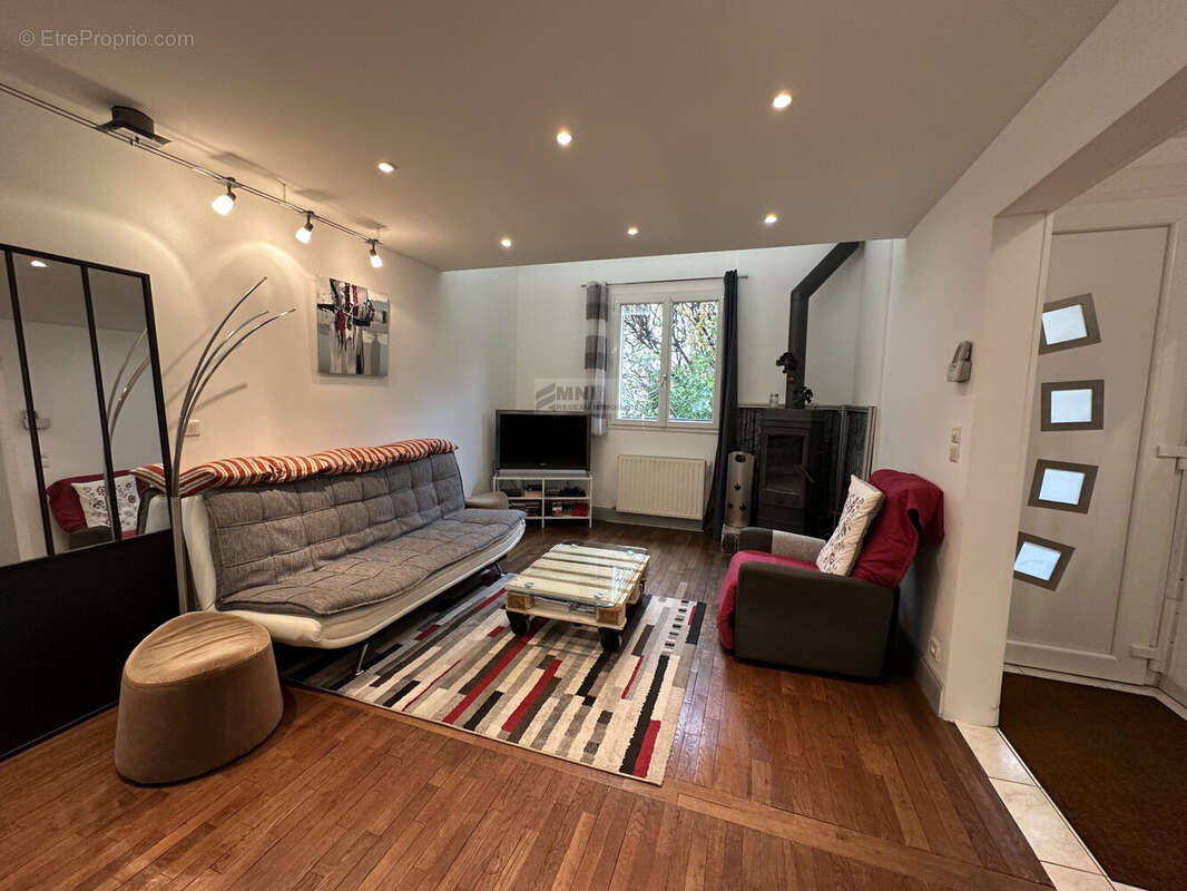 Maison à CHOISY-LE-ROI