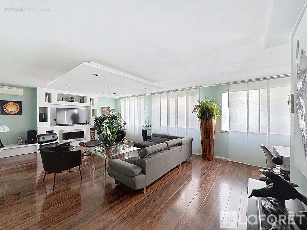 Appartement à BEZIERS