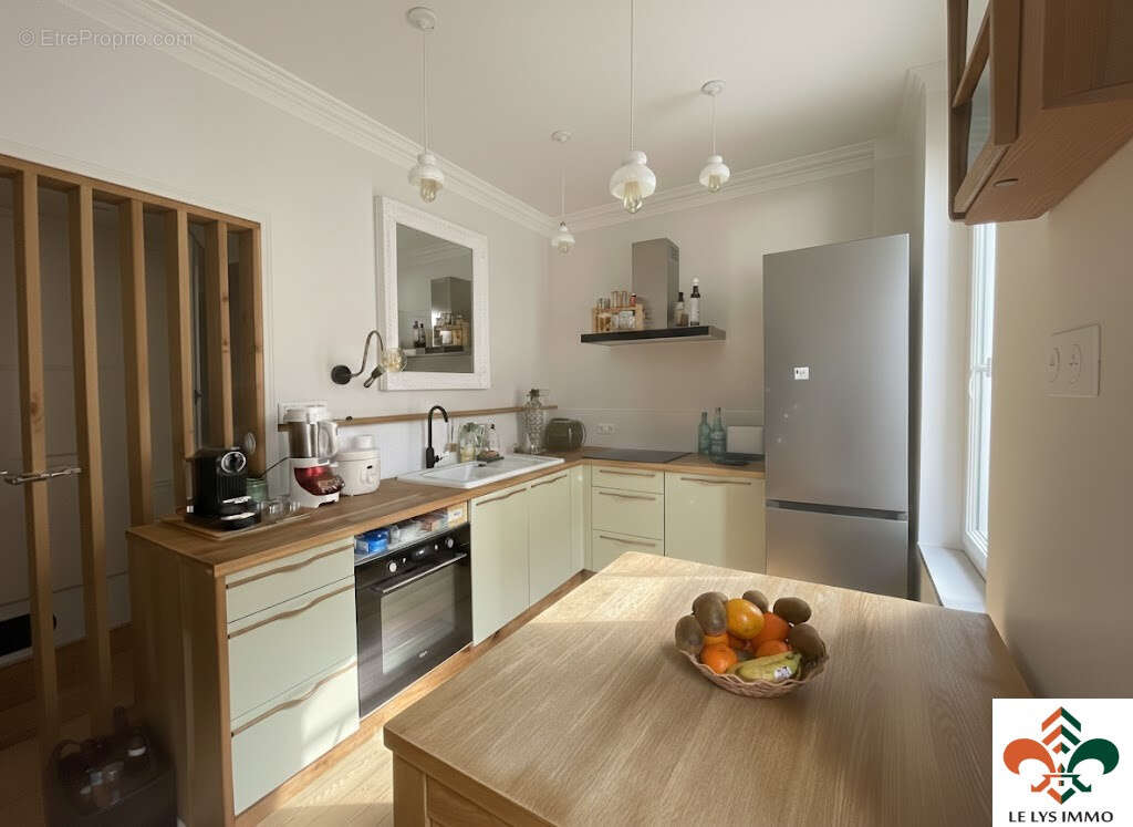 Magnifique appartement située à 2 pas de la cathédrale, en hyper centre de Reims - photo 7