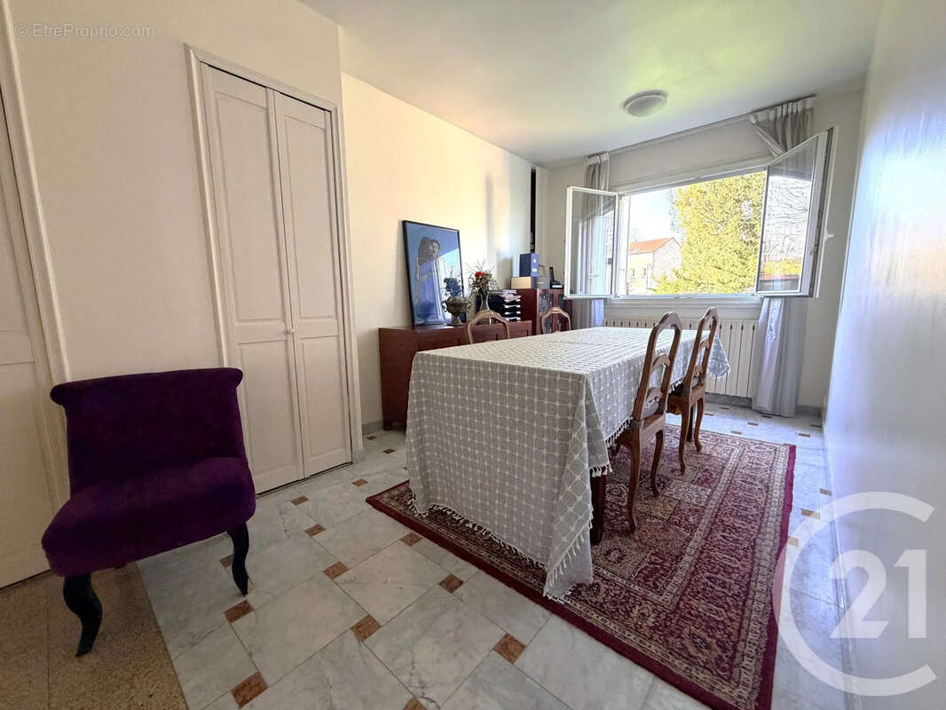 Appartement à LAGNY-SUR-MARNE