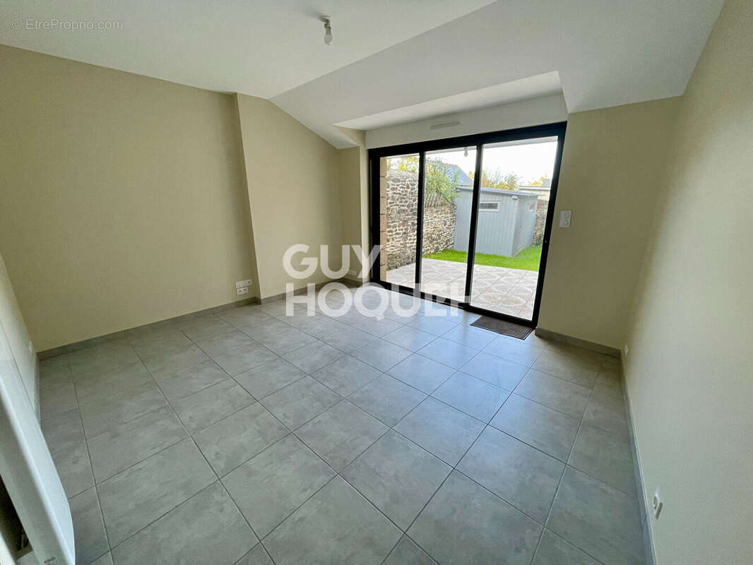 Maison à DOL-DE-BRETAGNE