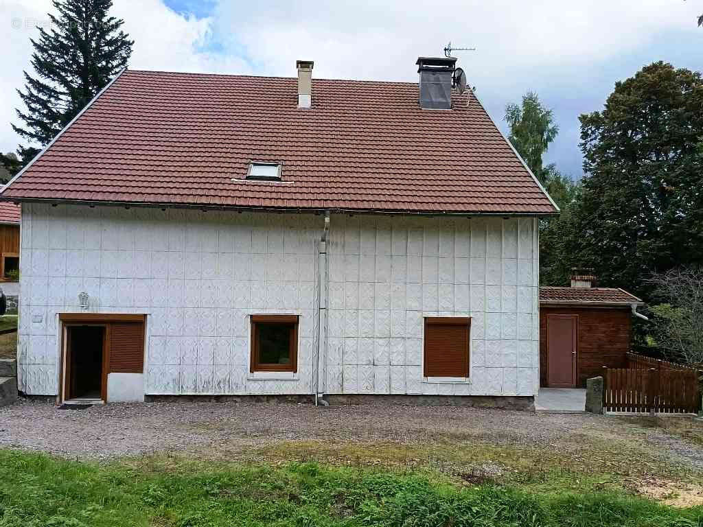 Maison à LA BRESSE