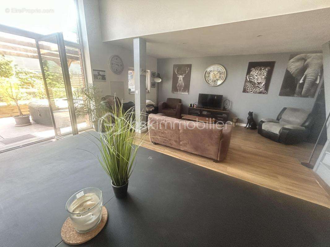 Maison à BOIS-GRENIER