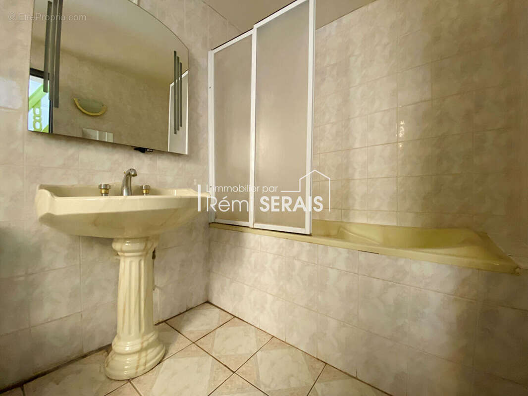 Maison à FRESNAY-SUR-SARTHE