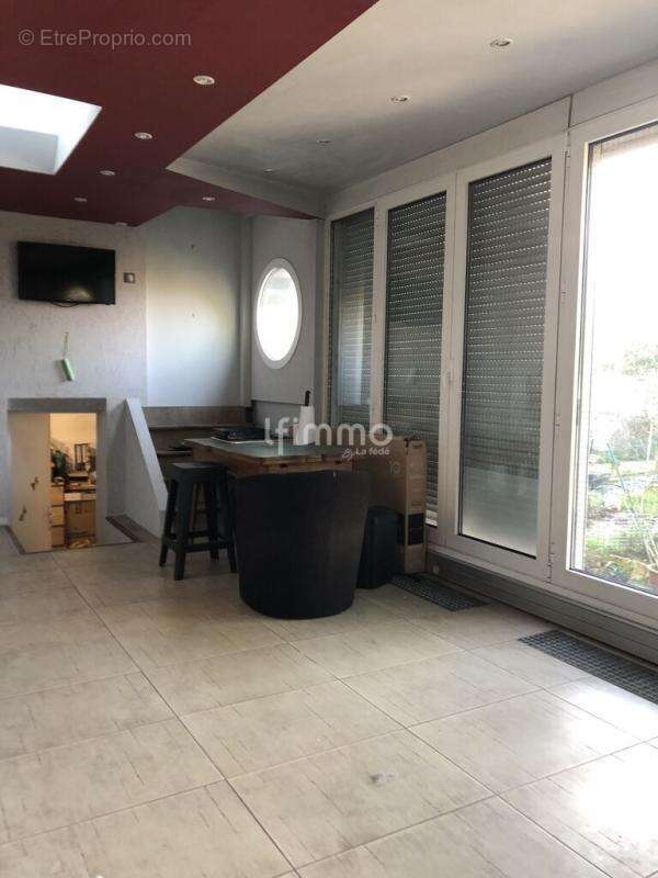 Maison atypique avec terrain - photo 2