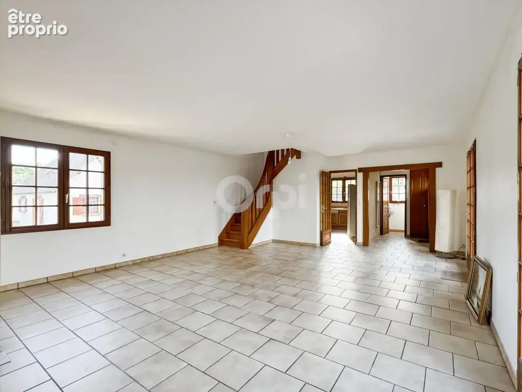 Maison familiale avec vue dégagée – Quartier recherché - photo 4