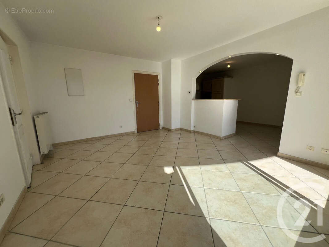Appartement 57 m² à San-Martino-Di-Lota  - photo 6