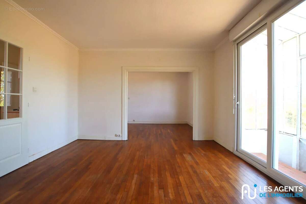 Maison 70 m² à Bonnee  - photo 3