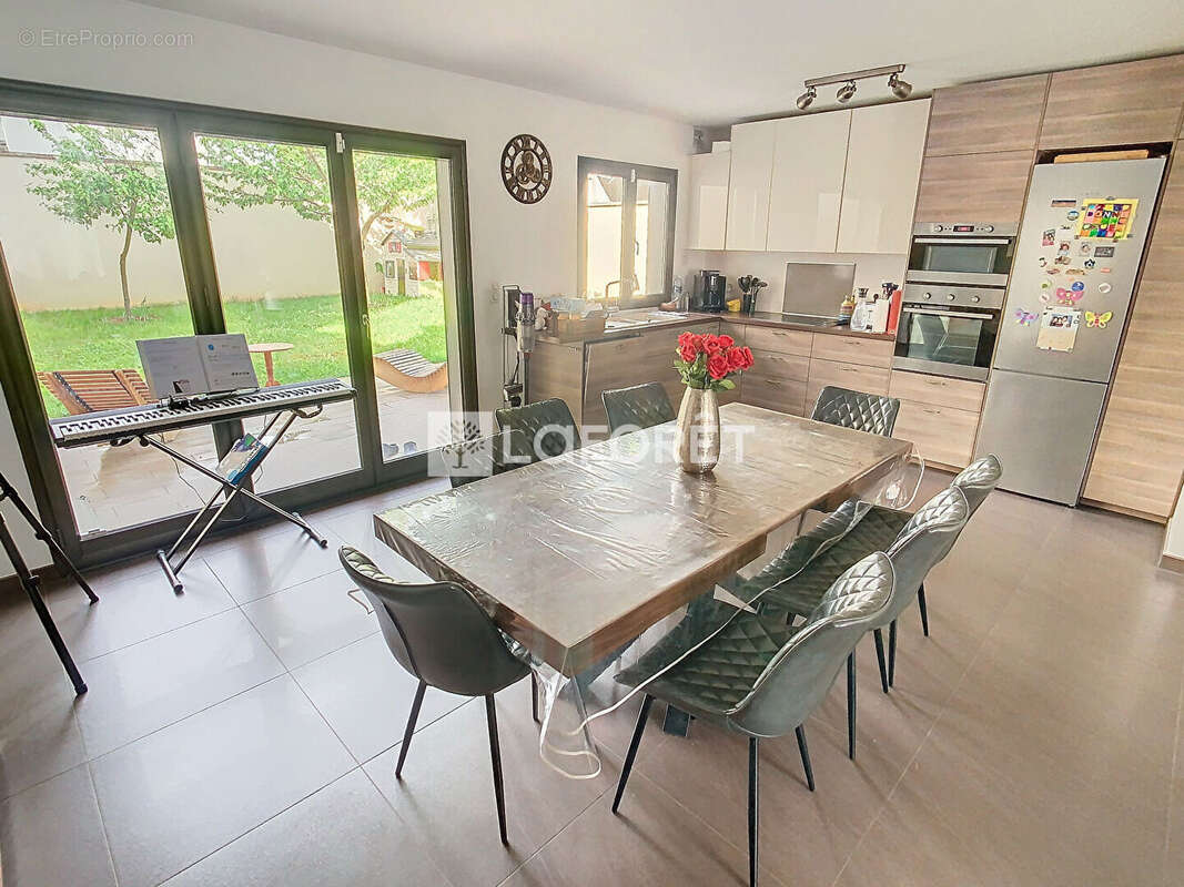 Appartement à VILLEJUIF