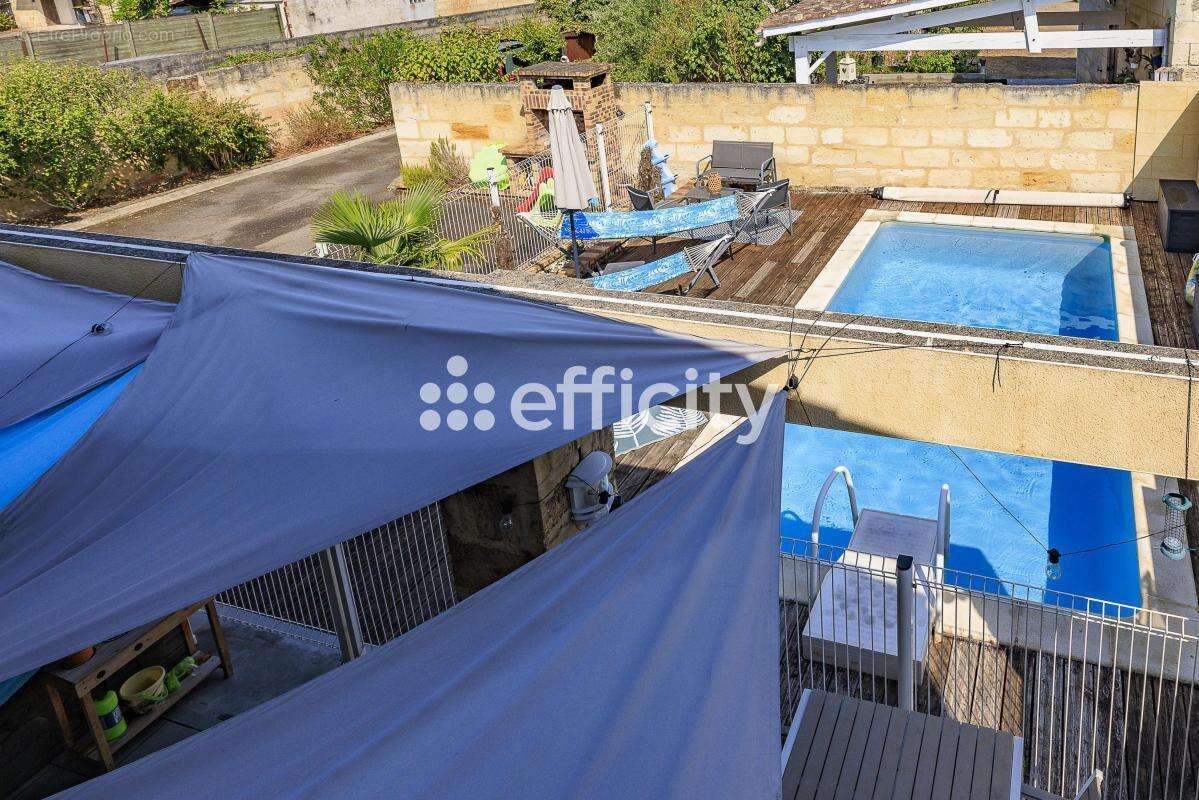Maison 155 m² à Abzac  - photo 16