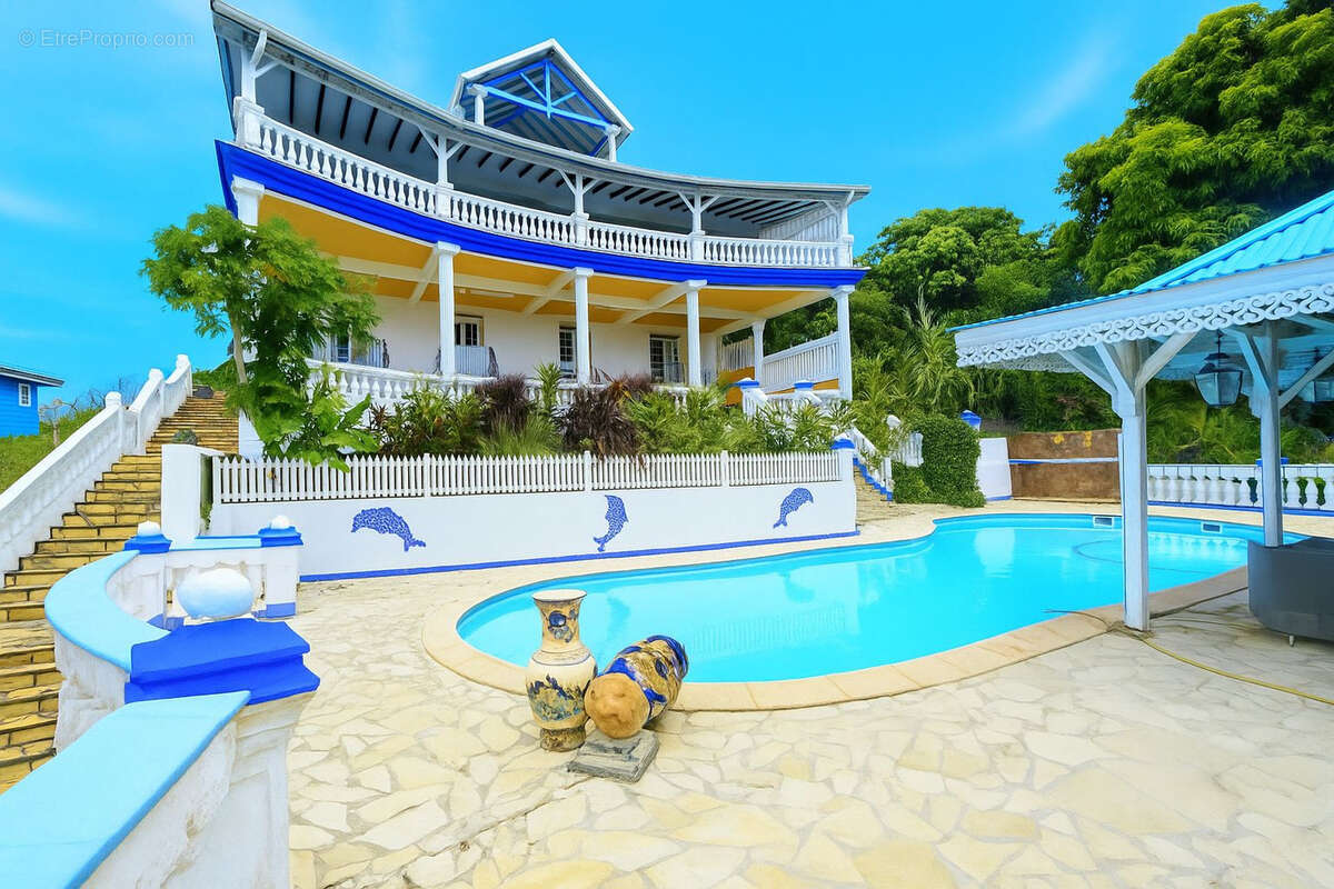 Maison à SAINTE-ROSE