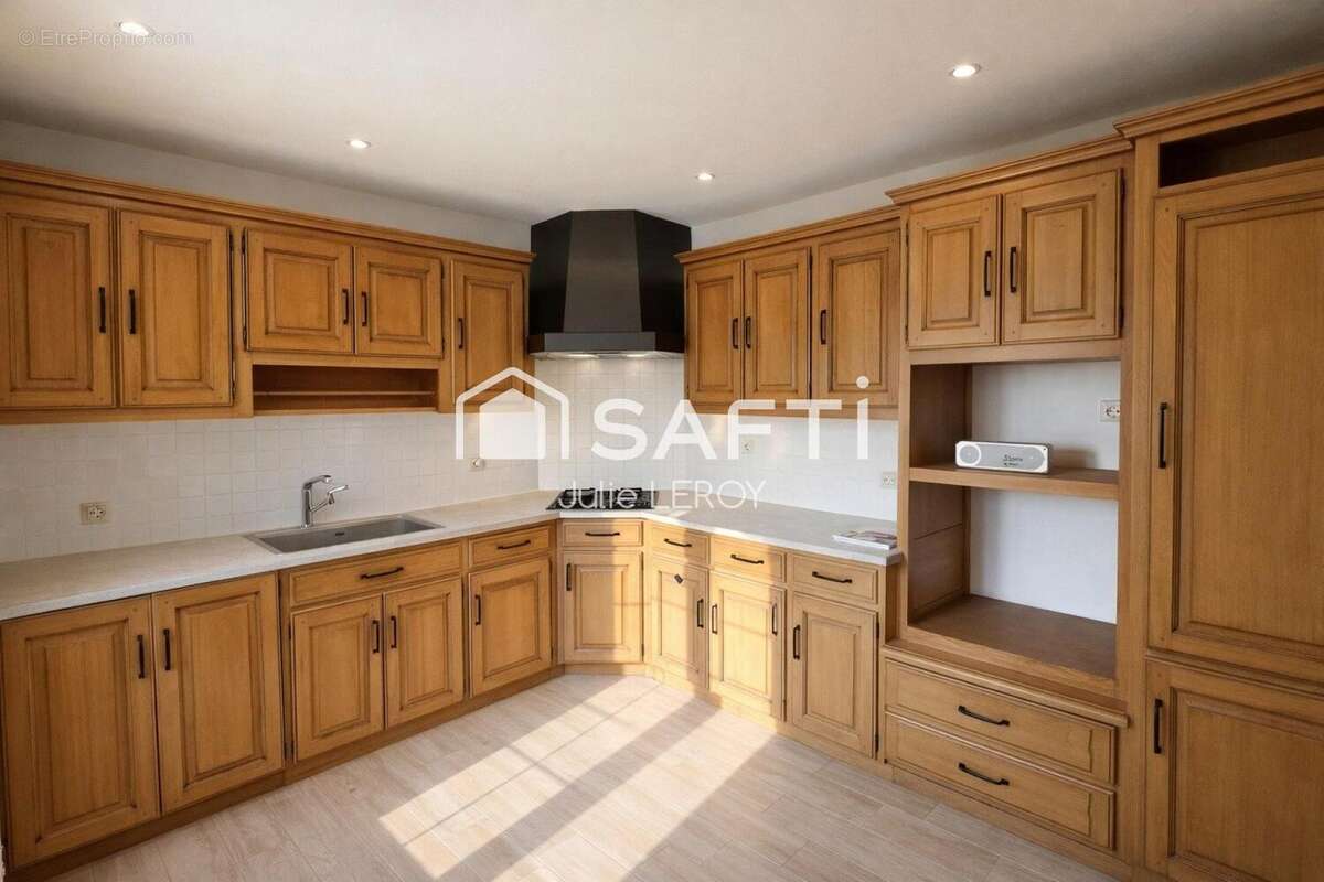 Maison 89 m² à Amne  - photo 4