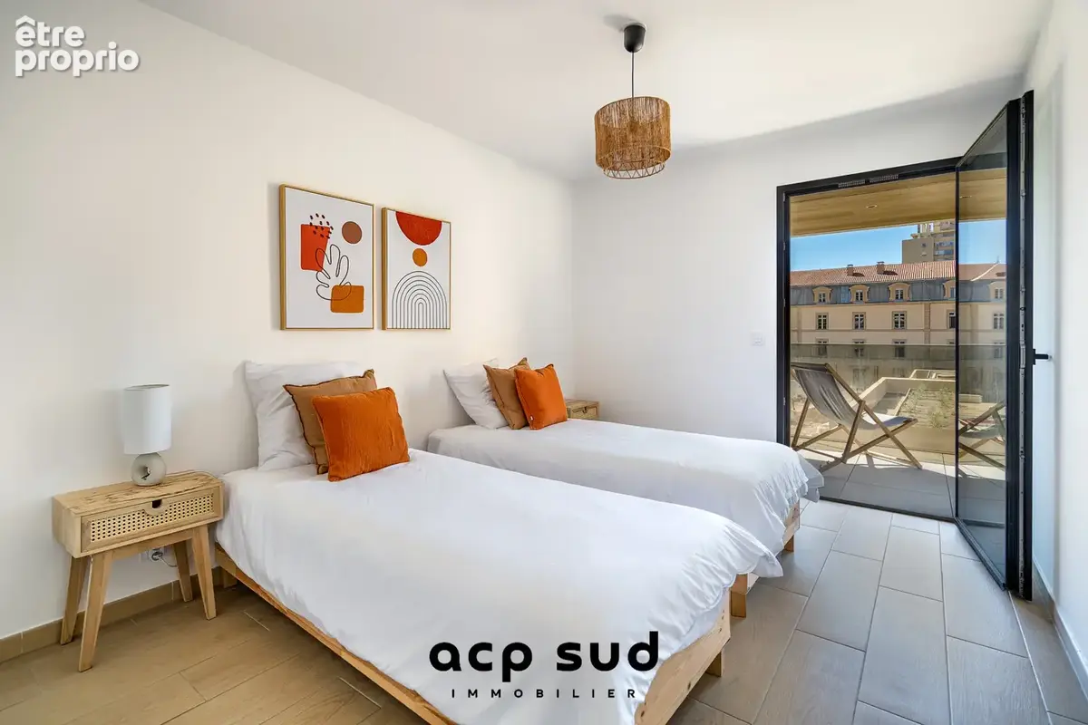 Appartement 3 pièces 70 m² à vendre à Marseille-7e (13007) - photo 11