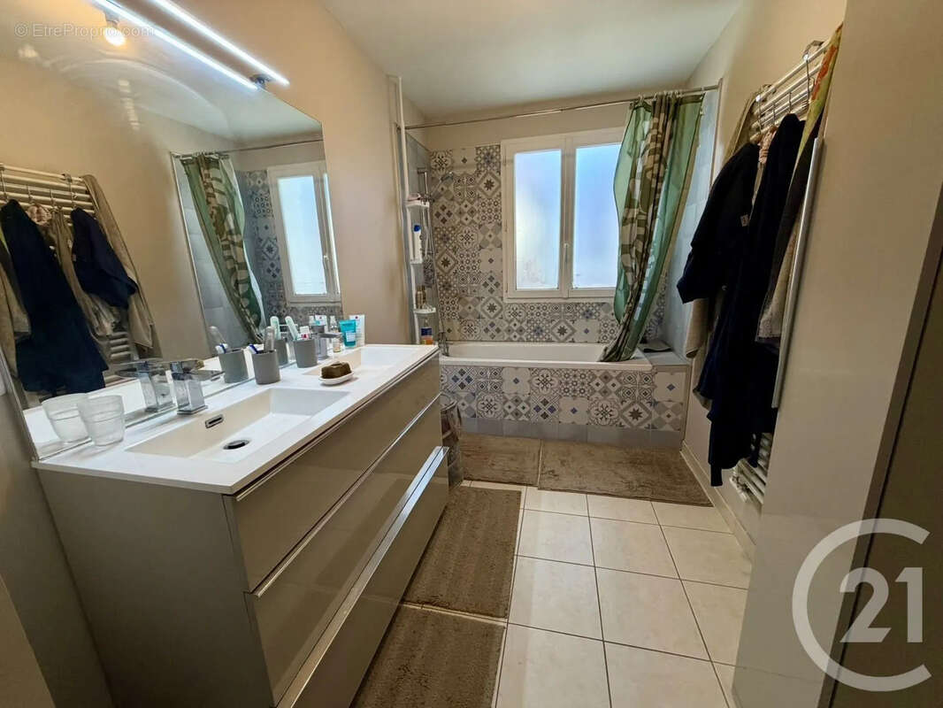 Maison 98 m² à Dammartin-En-Goele  - photo 8
