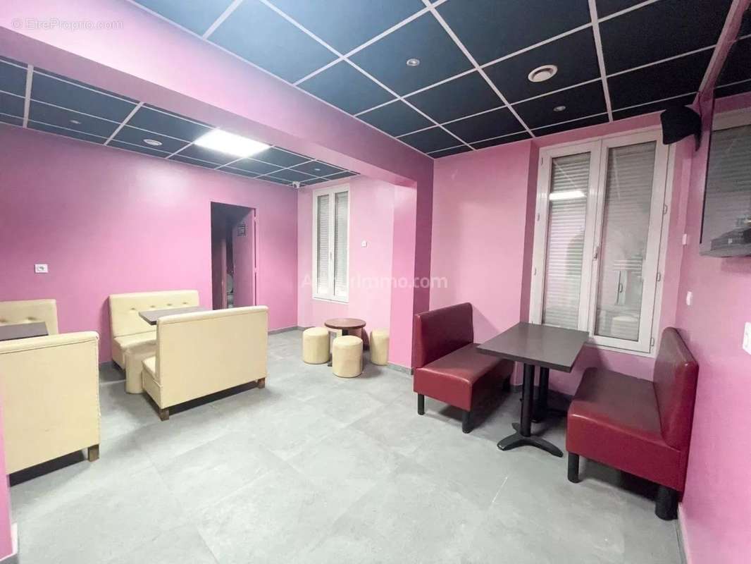 Commerce à VILLENEUVE-SAINT-GEORGES