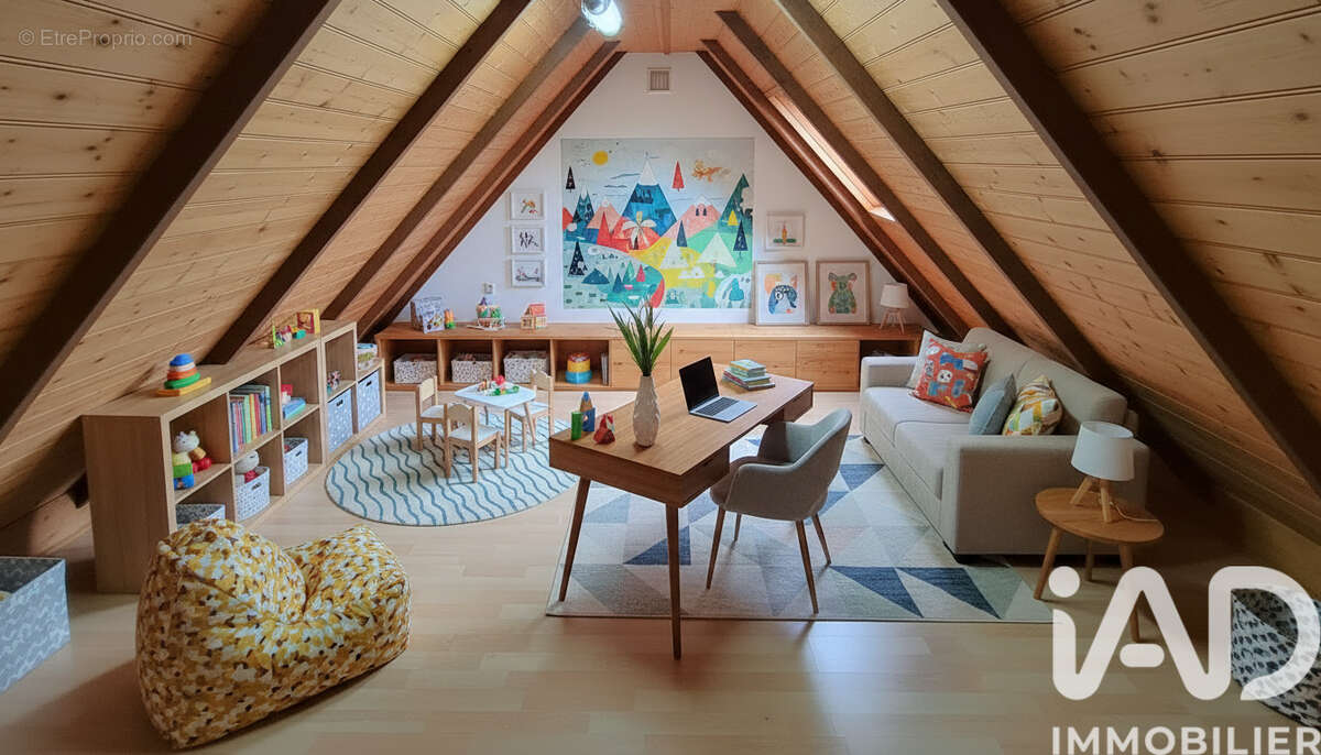 Photo 9 - Maison à BURES-SUR-YVETTE