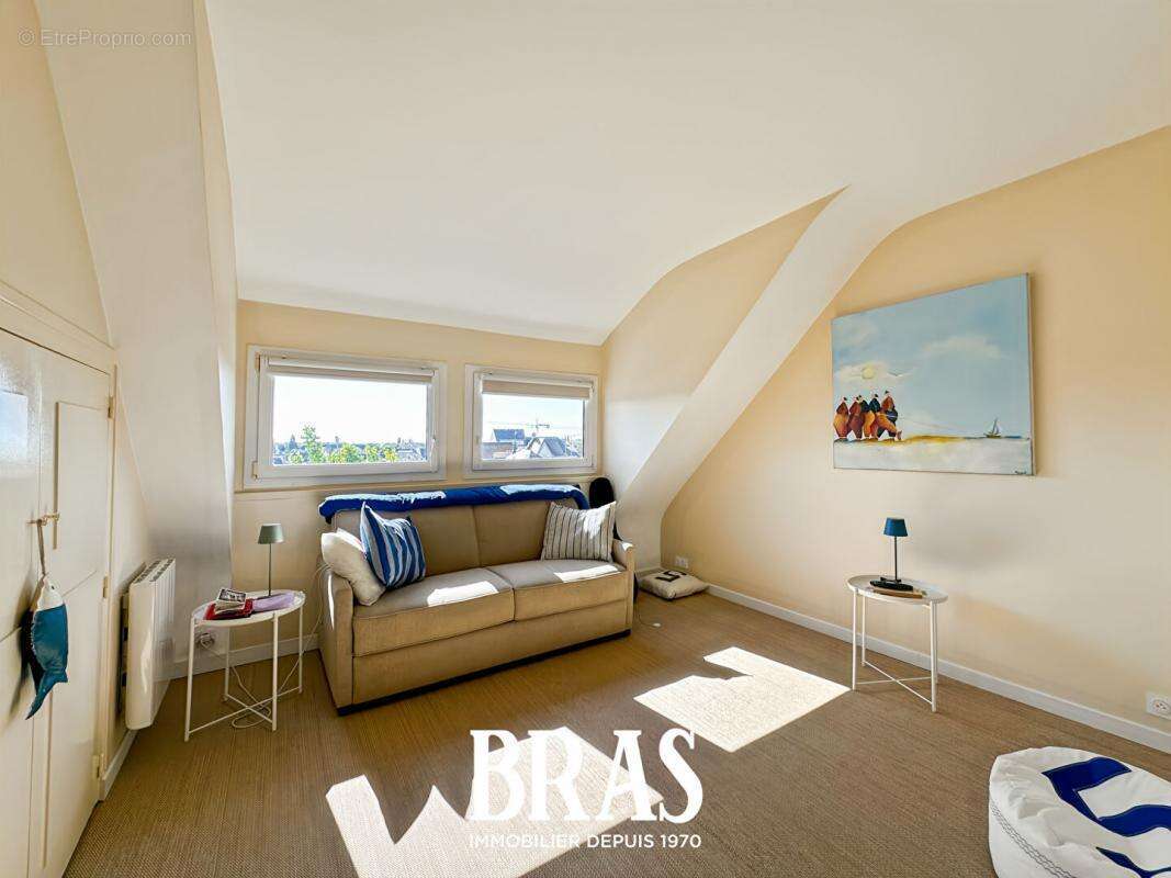 Appartement à LE POULIGUEN